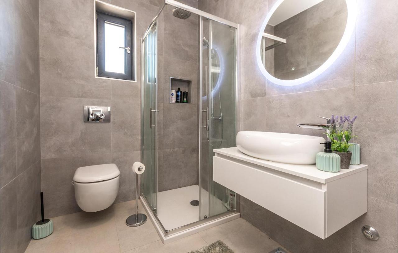 3 Bedroom Beautiful Home In Rastane Donje Donje Rastane Luaran gambar