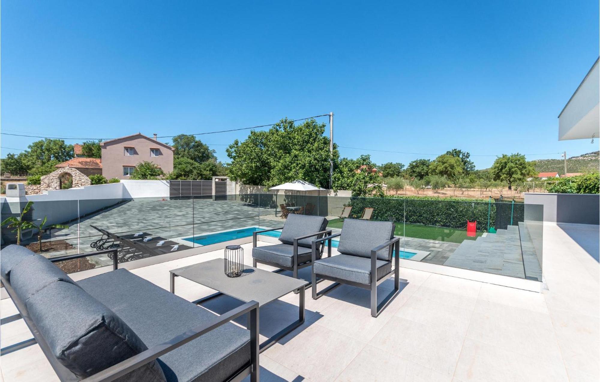 3 Bedroom Beautiful Home In Rastane Donje Donje Rastane Luaran gambar